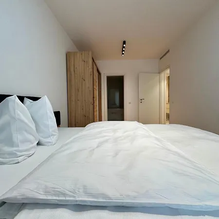 Apartment No 204 Lebada *