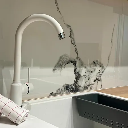 Apartman No 204 Lebada Bukarest