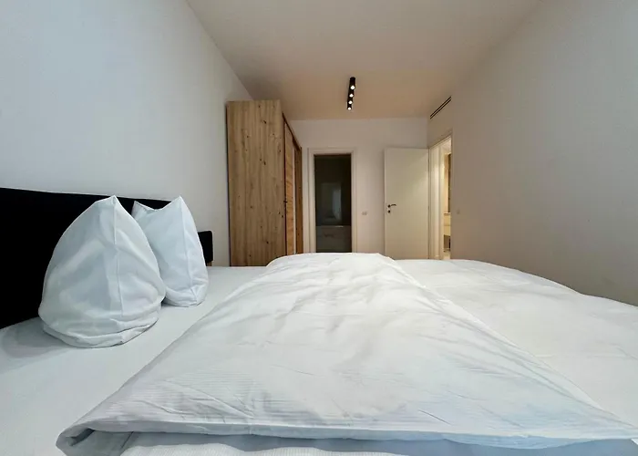 Apartment No 204 Lebada *